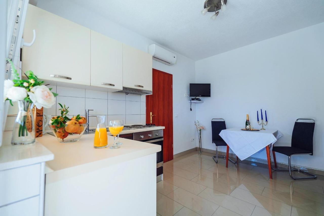 Apartmani Simundic Trogir Exterior photo