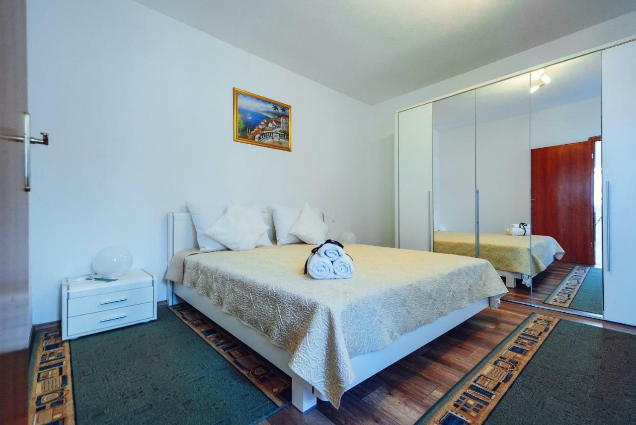 Apartmani Simundic Trogir Exterior photo