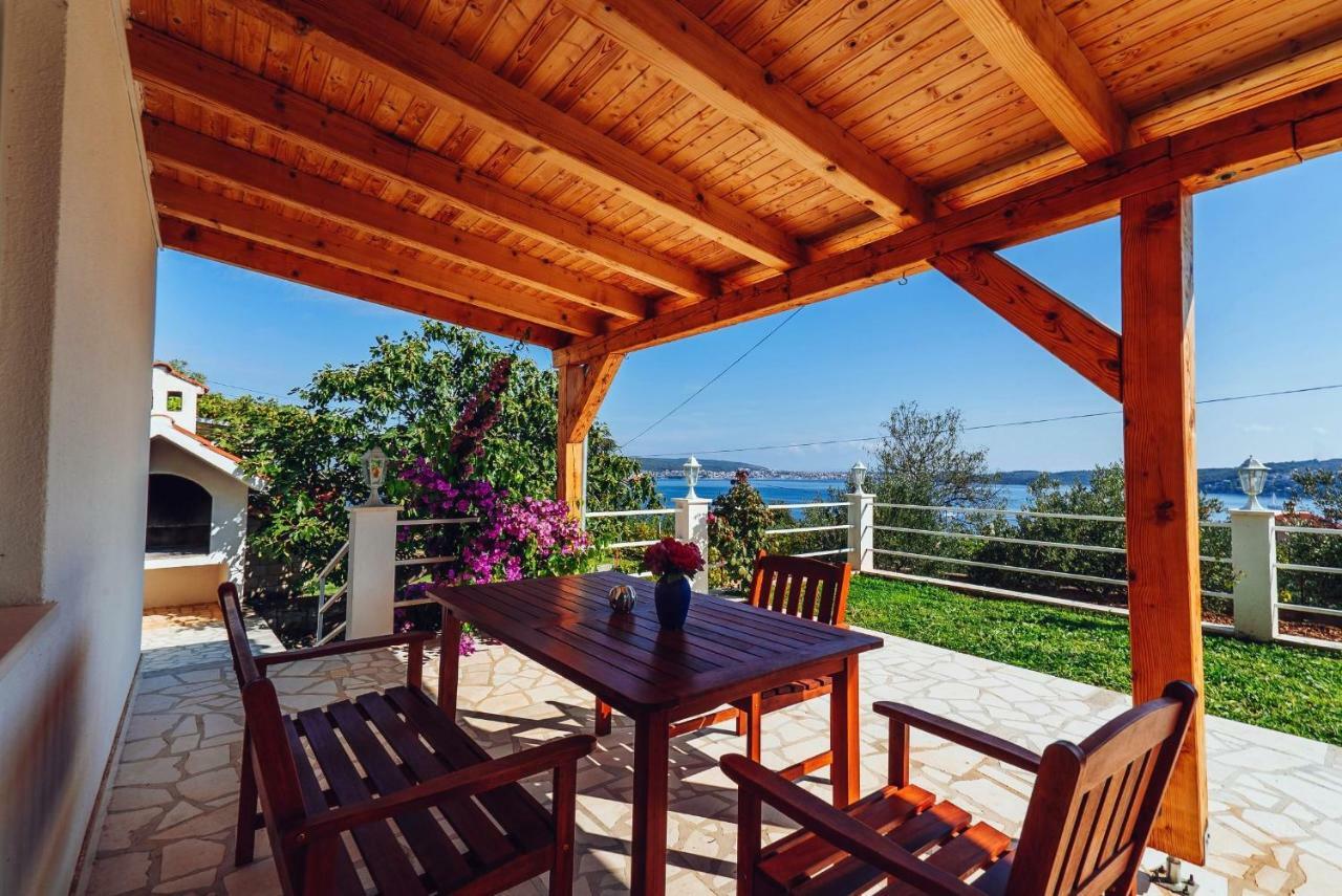 Apartmani Simundic Trogir Exterior photo