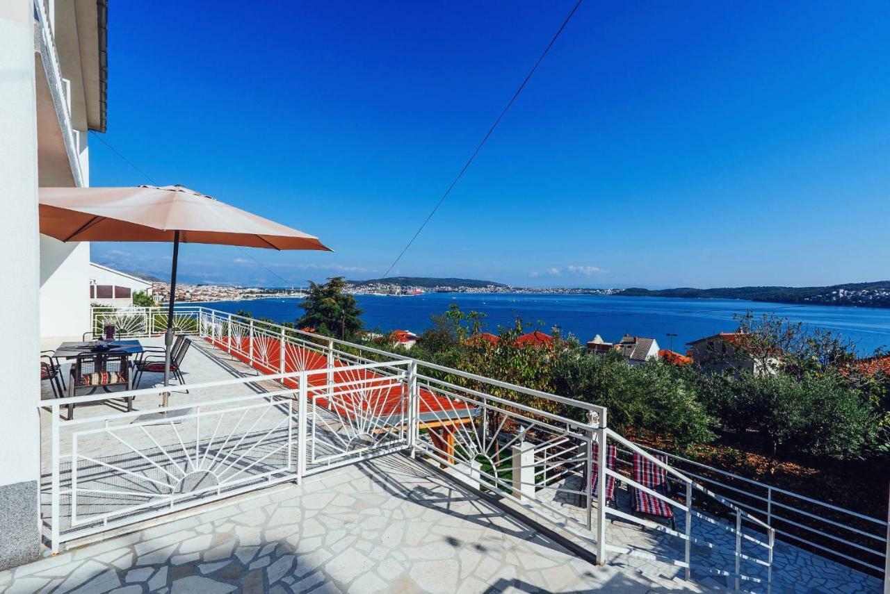 Apartmani Simundic Trogir Exterior photo